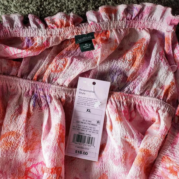 NWT Wild Fable Women's Tiered Ruffle Pink Butterfly Tank Top Size XL - Picture 6 of 11